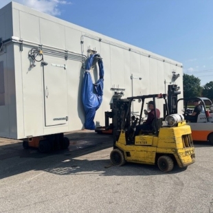 Continuous ovens from Eastman Manufacturing Inc. in Mississauga, Ontario