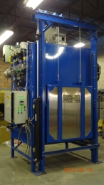 High temperature batch oven with guillotine door